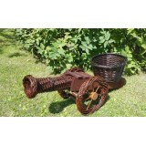 Wicker garden canon